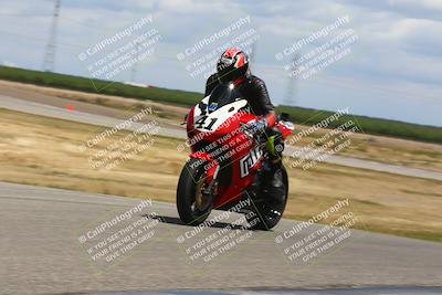 media/Apr-26-2024-TrackDaz (Fri) [[c4b677d280]]/B Group/120pm (Wheelie Bump)/